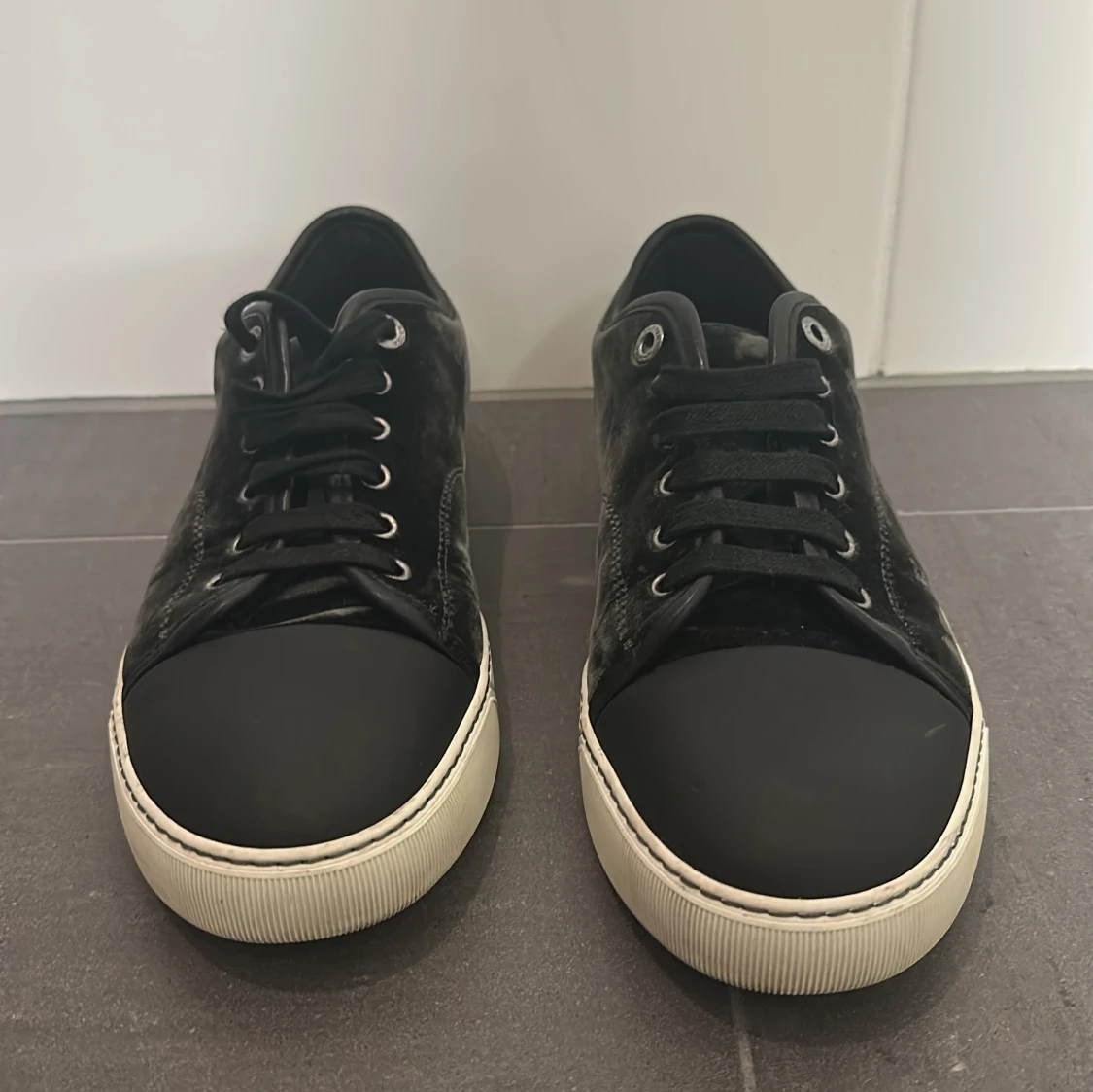 Lanvin sneakers/ sammet - 1