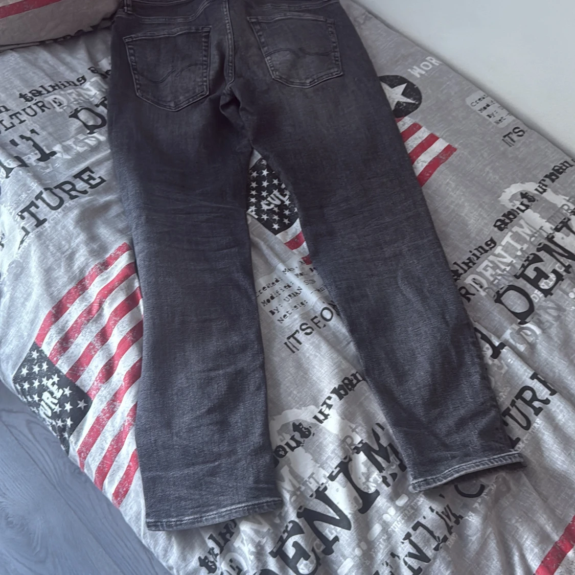 Svarta tapered jeans Tapered/Mike 30/30 - 1