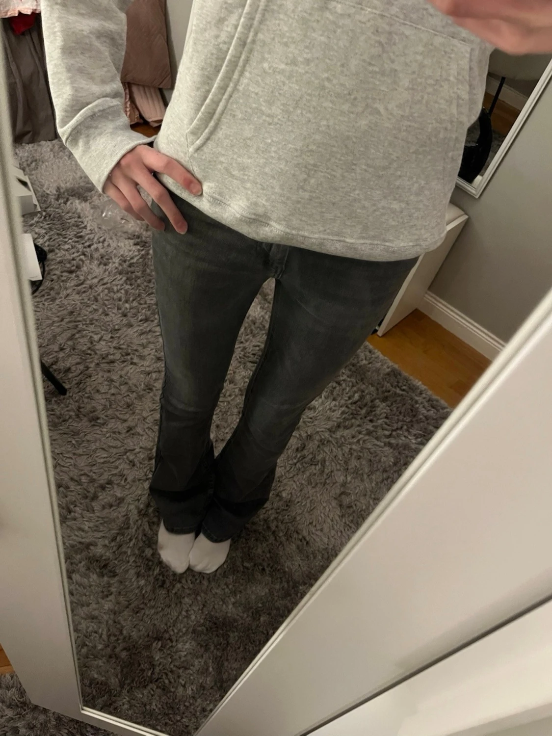 Grå bootcut jeans - 1