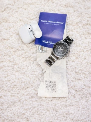 Citizen klocka - Fet klocka ifrån Citizen som är i mycket bra skick men man kan se att den är använd, Nypris är ungefär 2000kr.