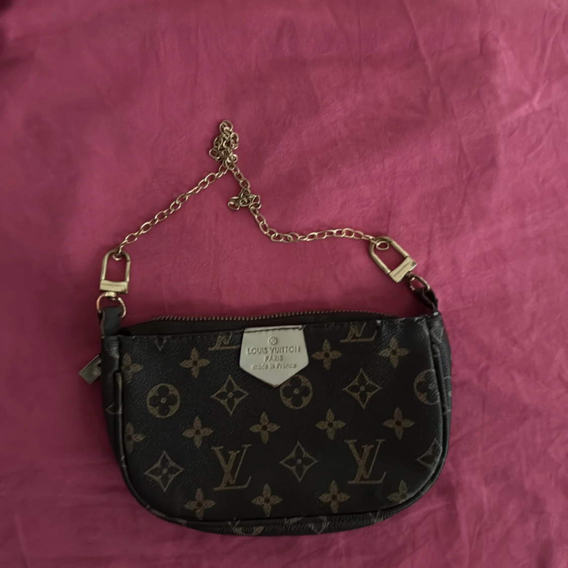 Finaste  axelväska - 1