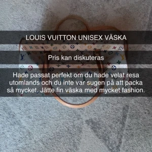 Väska  - 👜