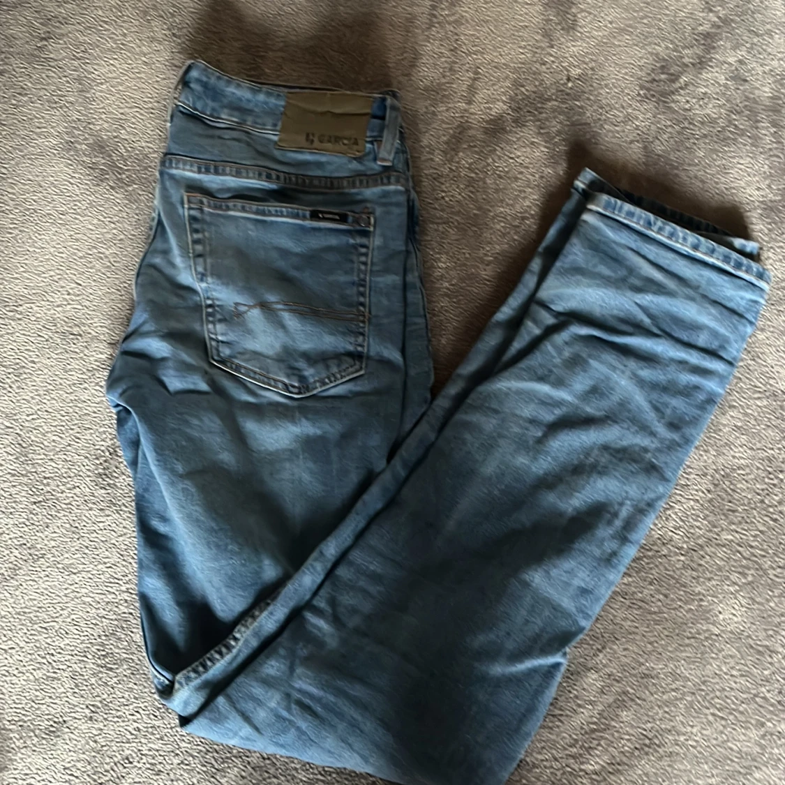 Blå slim fit jeans från Garcia