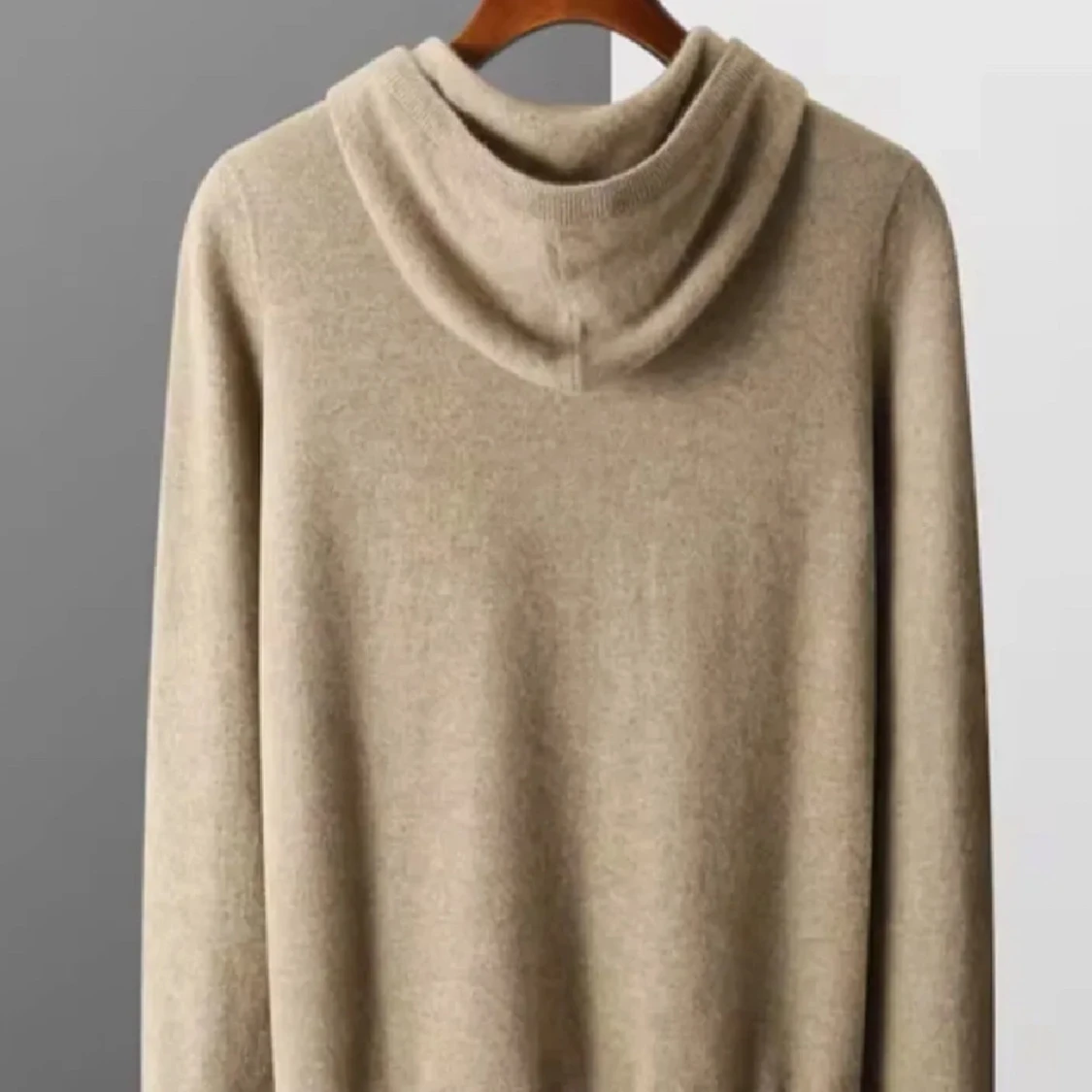 Beige hoodie i merinoull - 1