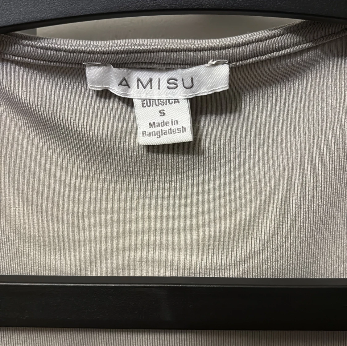 Beige croppad topp från new yorker - 2