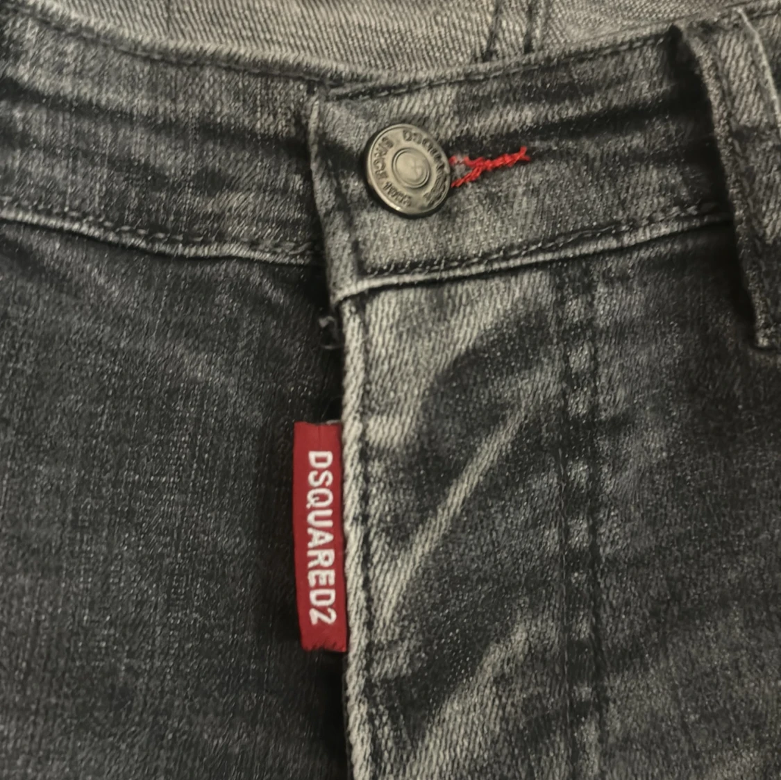 Grå slim fit jeans  från Dsquared2 - 2