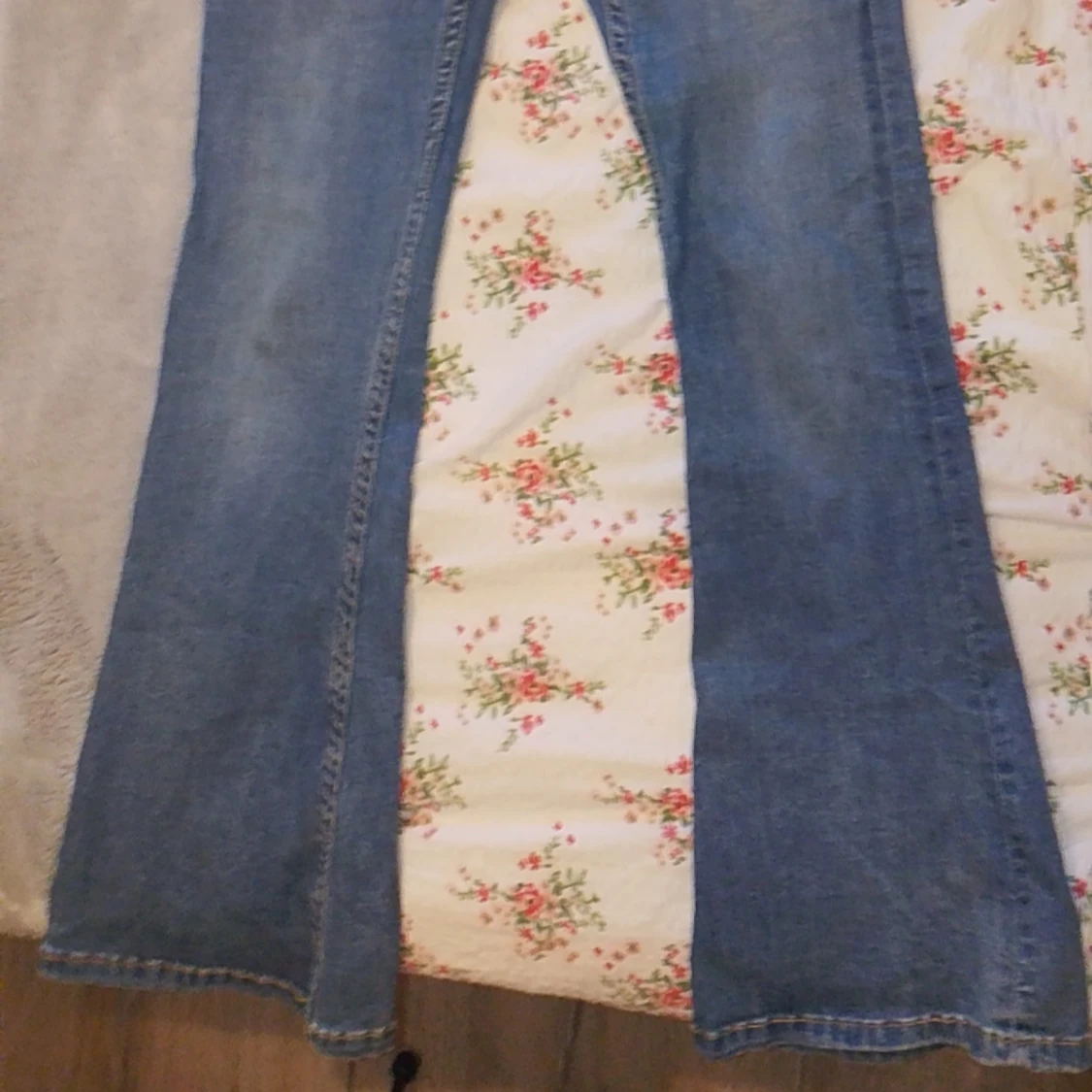 Blå bootcut jeans från 157 - 1