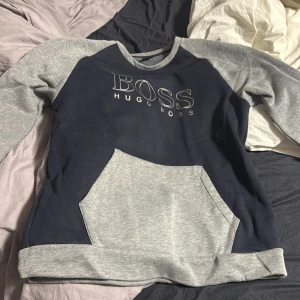 hugo boss kofta - lite använd passar inte vill bara bli av med