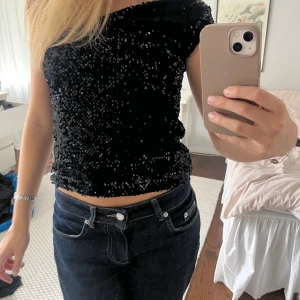 Svart glitter topp - Fin fest topp 
