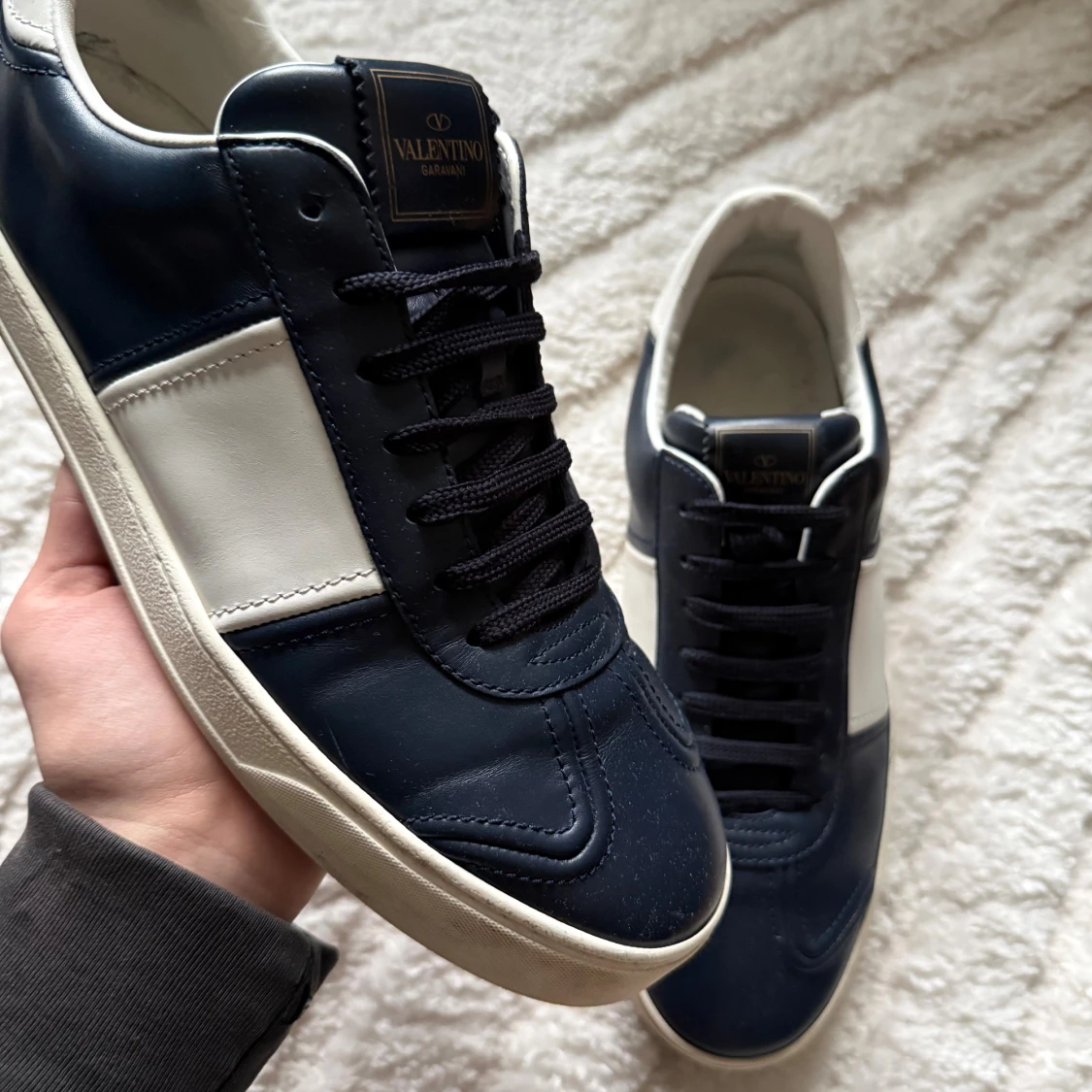 Valentino Flycrew Navy - 1