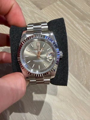 Seiko mod klocka  - Säljer en helt ny seiko mod klocka med automatisk urverk