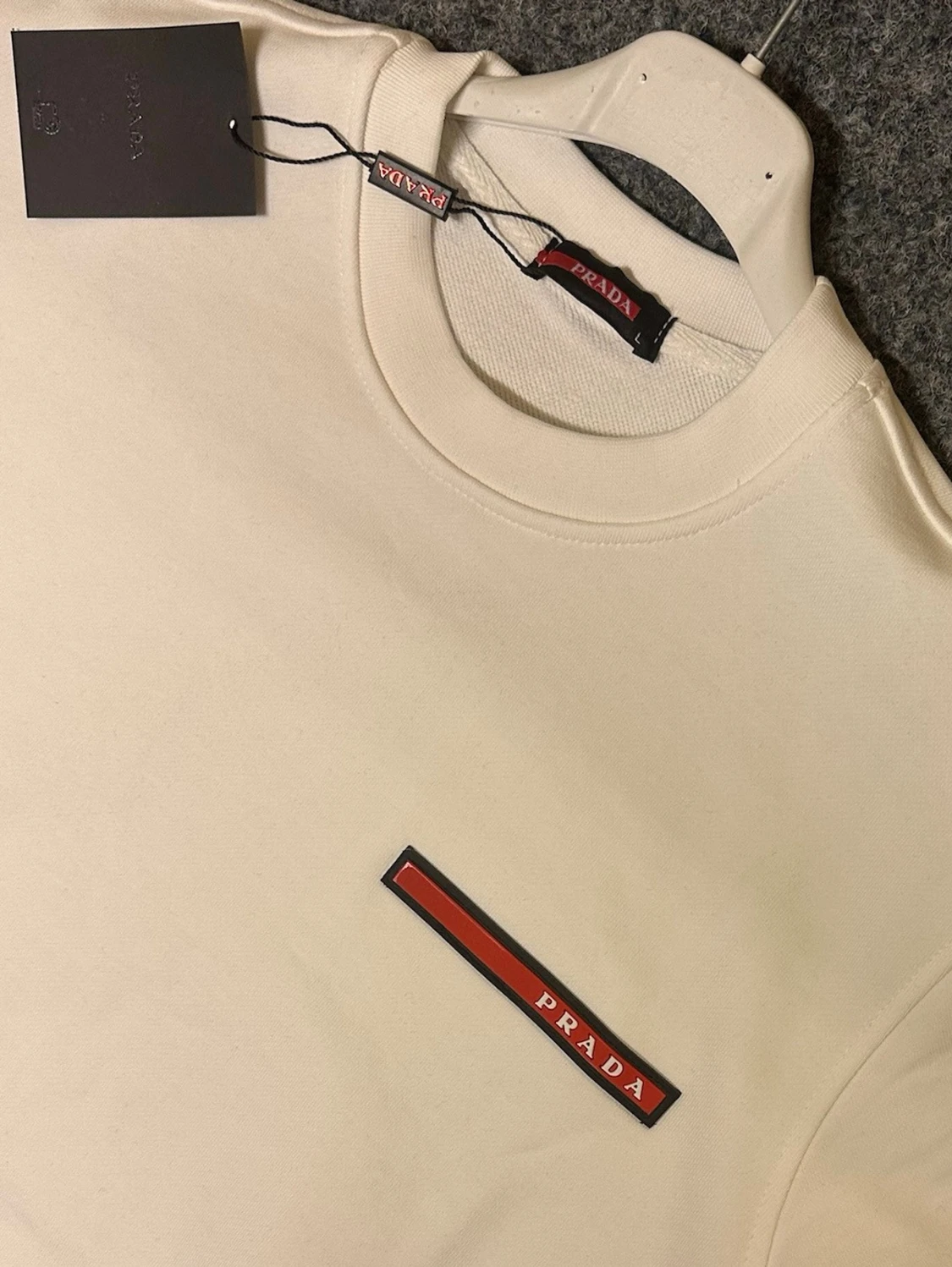 Vit sweatshirt från Prada - 1