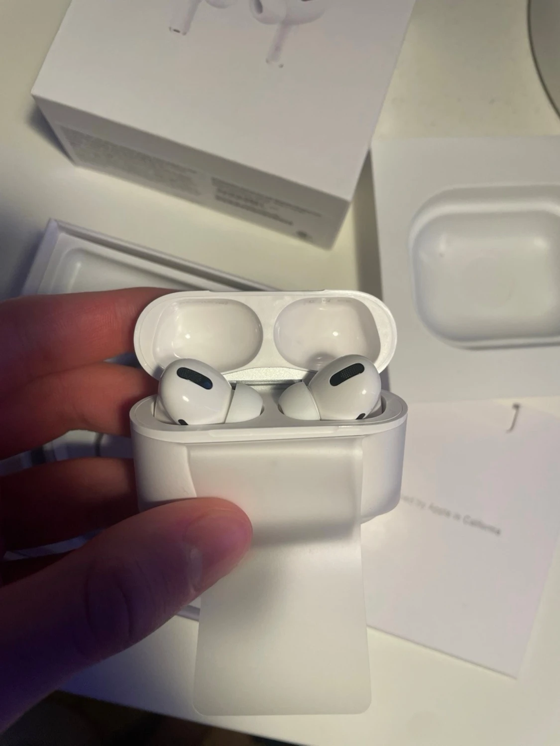AirPods Pro - 4