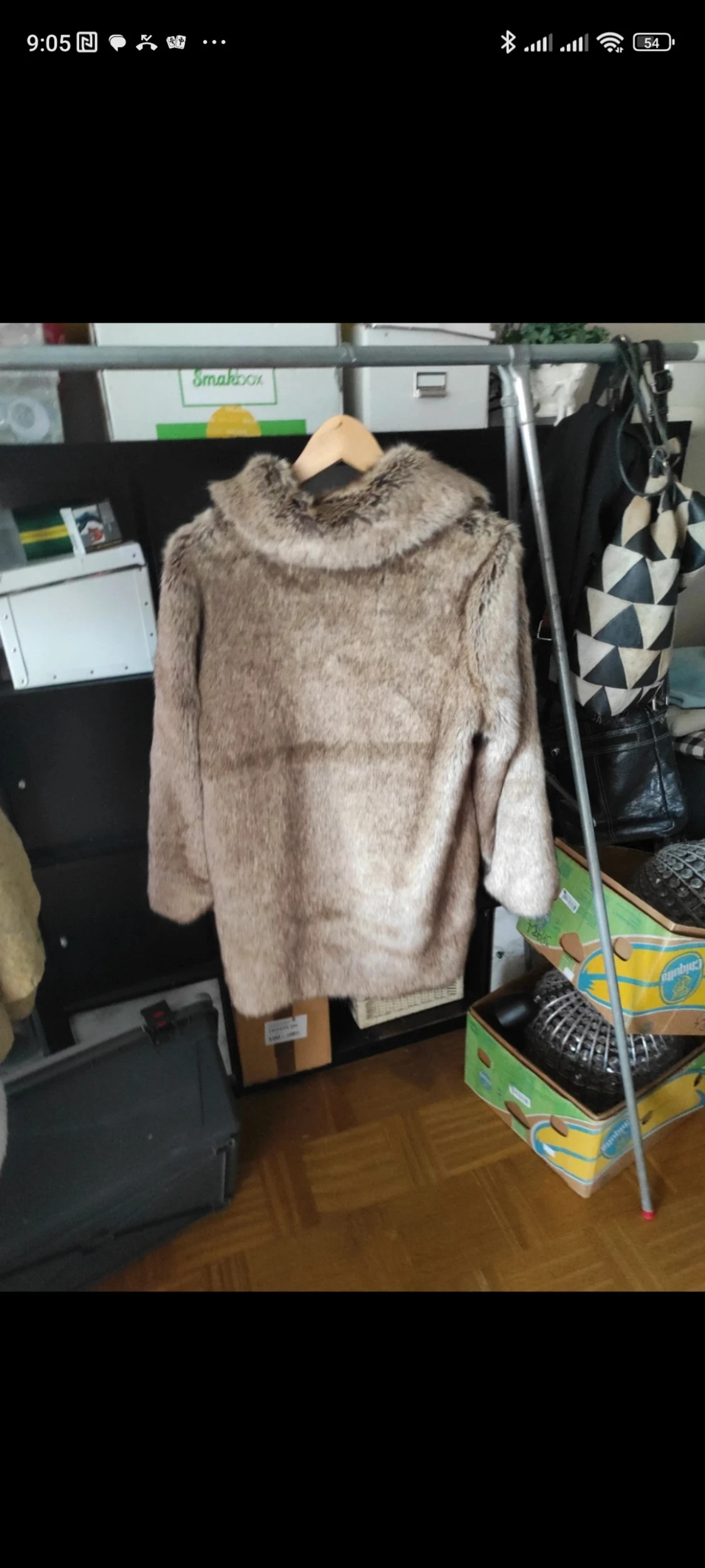 Beige pälsjacka från Ellos - 1