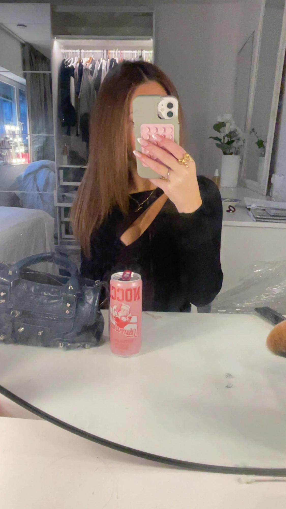 Svart assymetrisk topp - 4