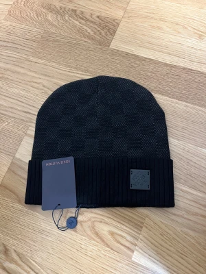 Mössa - Mycket diskret o stilig mössa till vintern!