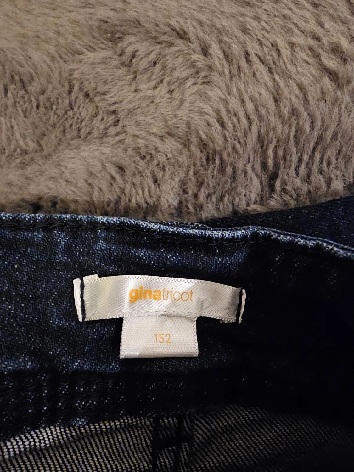 Low waisted jeans - 2