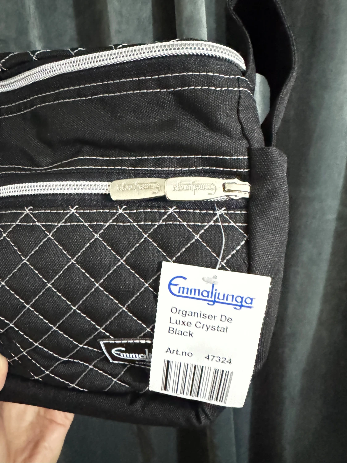 Svart quiltad organiser från Emmaljunga helt ny  - 1