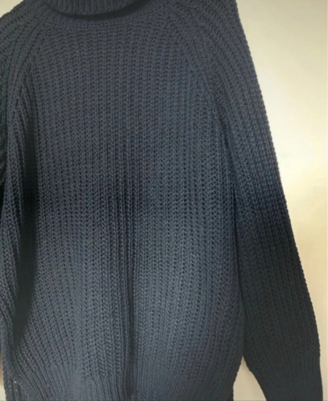 Mörkblå stickad polotröja från SHEIN - 1