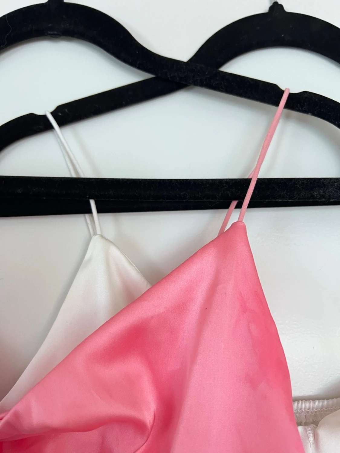 2st linnen i satin i rosa och vitt, storlek S - 3