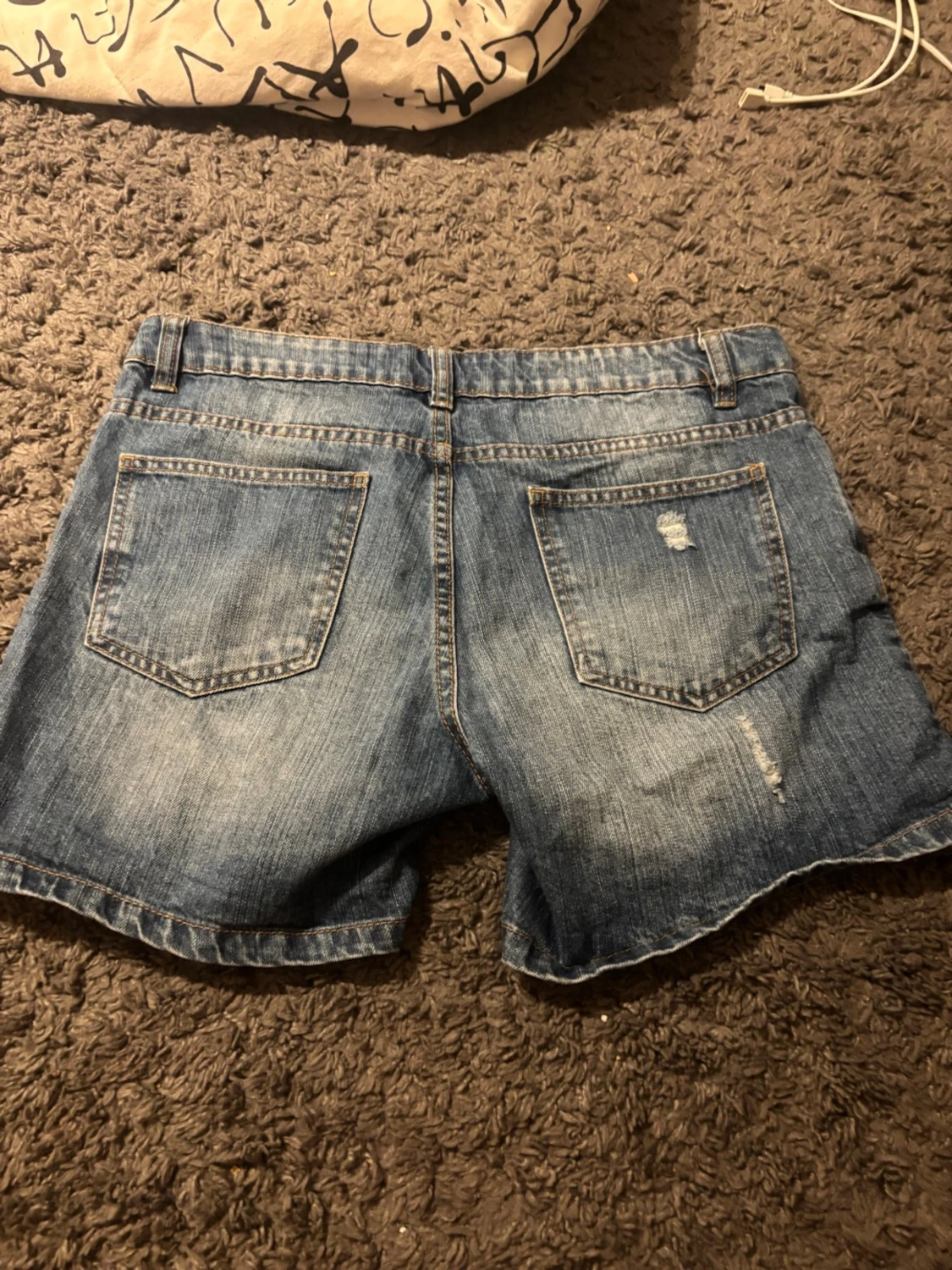 Blå jeansshorts från Miss Milla - 1