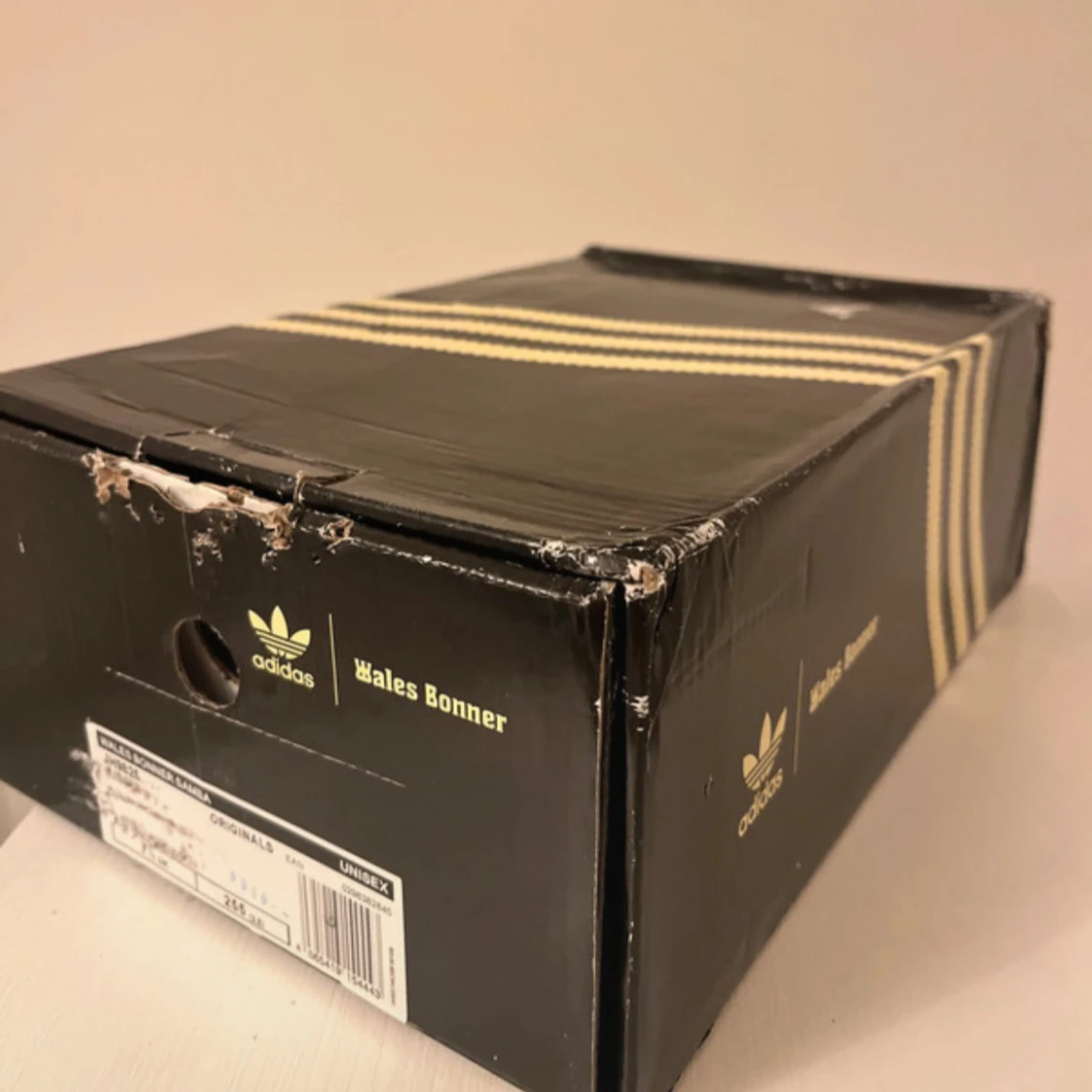 Wales Bonner sambas i krokodil skinn - 4