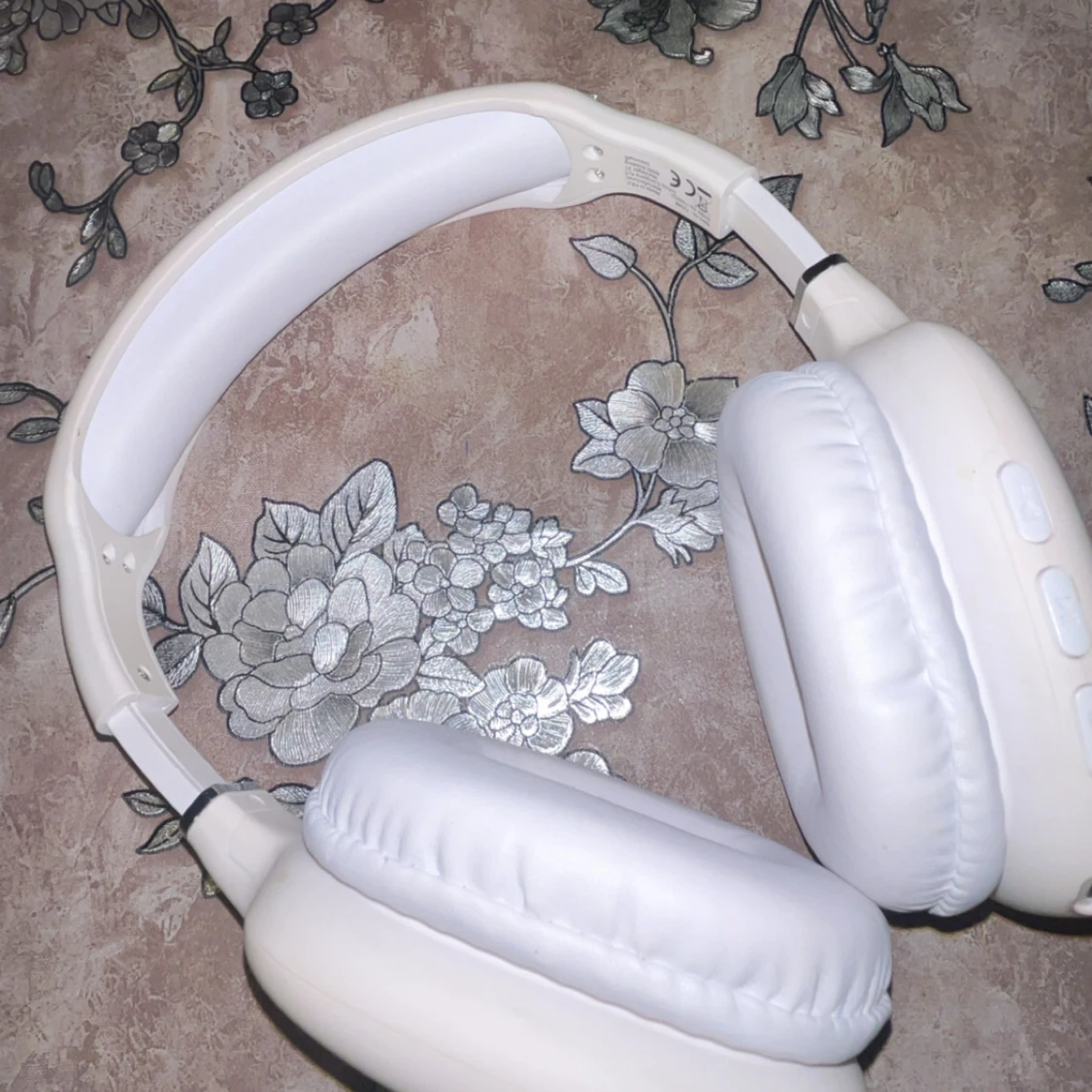 Trådlösa over-ear hörlurar, vit - 1