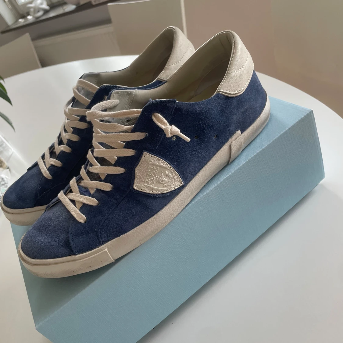 Philippe Model blue suede