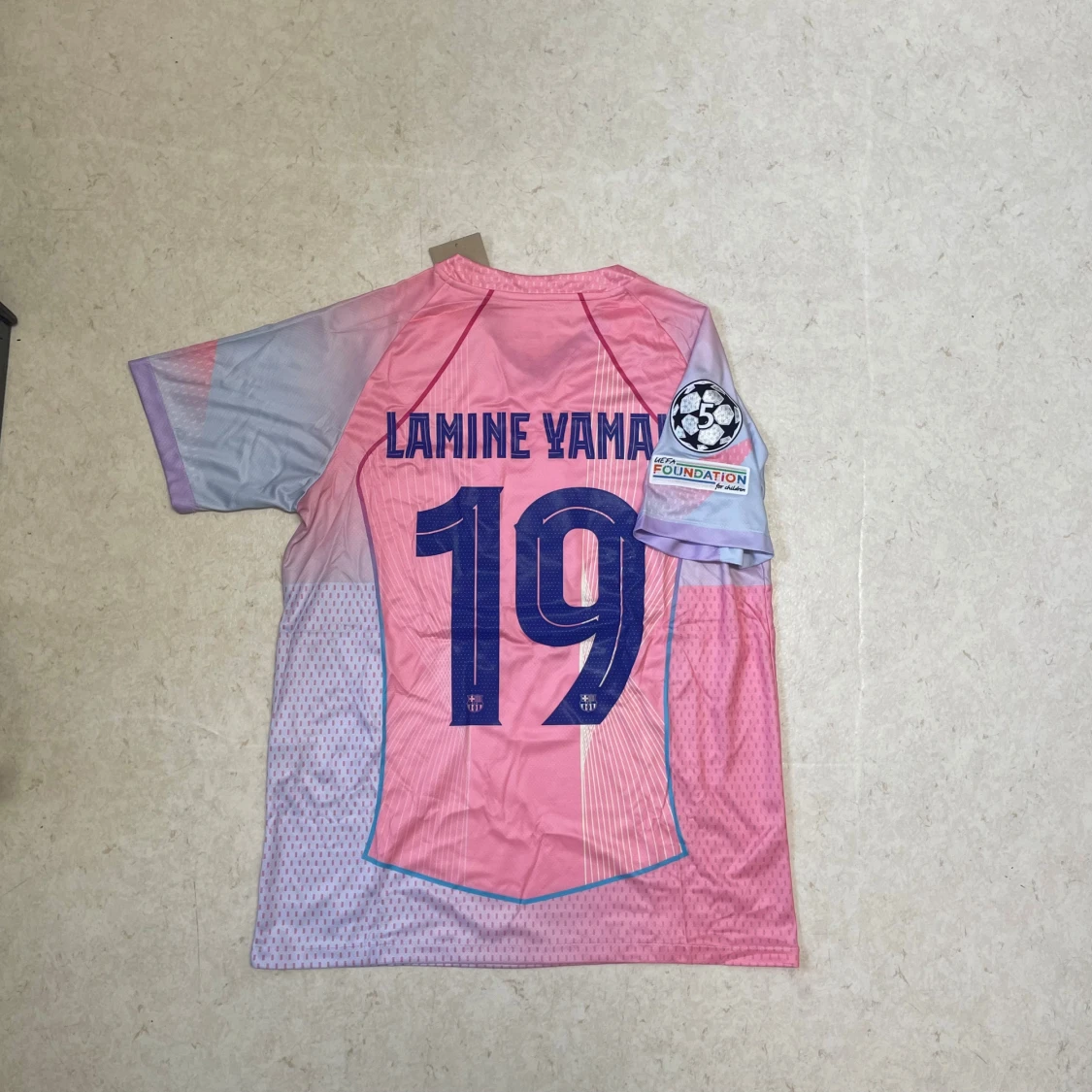 Barcelona ”Pink Dream” Lamine Yamal #19
