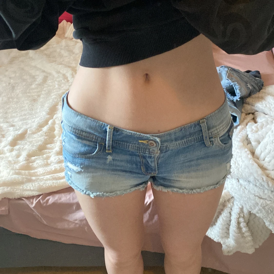 Korta lågmidjade jeansshorts Hollister - 4
