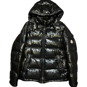 Moncler Maya, storlek 0  - Moncler Maya, storlek 0, mycket fint skick 