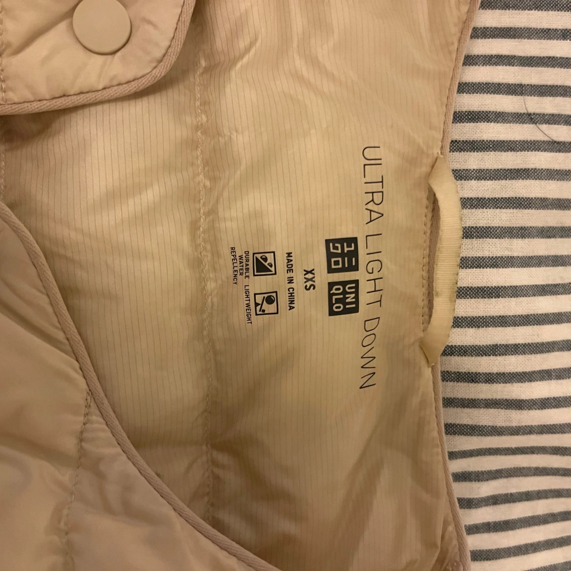Beige dunjacka från Uniqlo! - 2