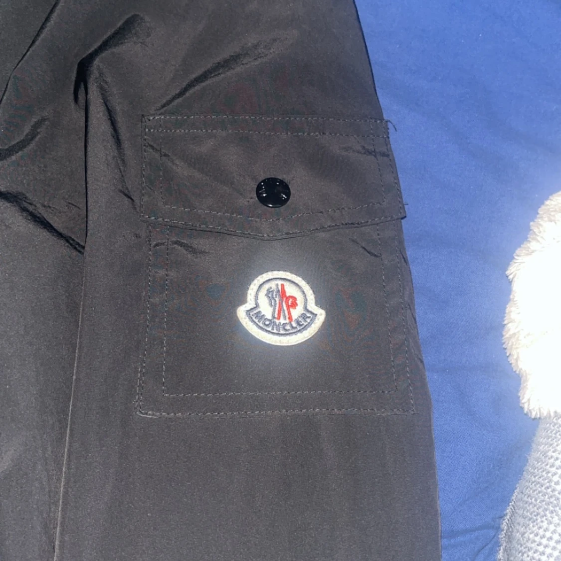 Svart dunjacka från Moncler - 1