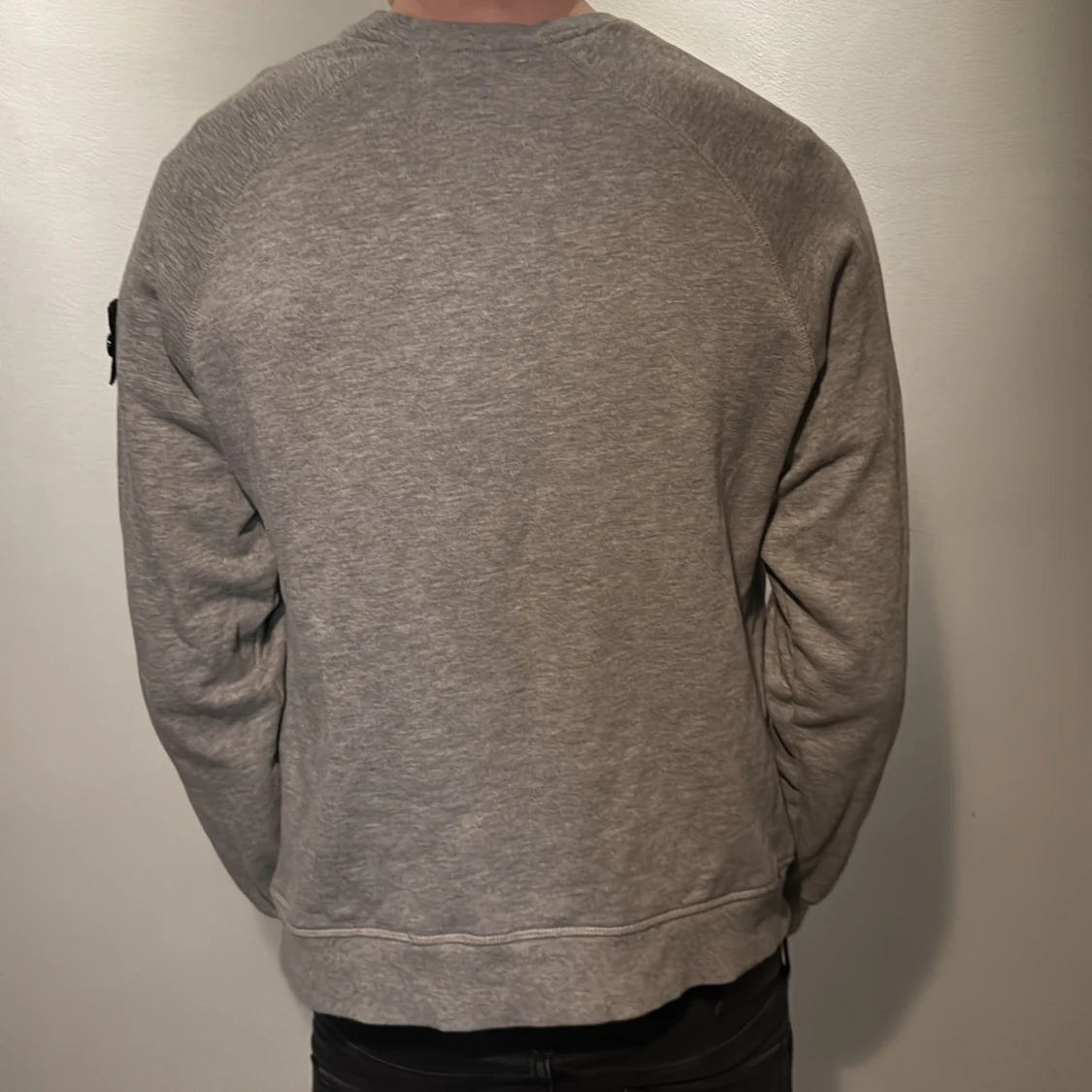 Grå sweatshirt från Stone Island - 1