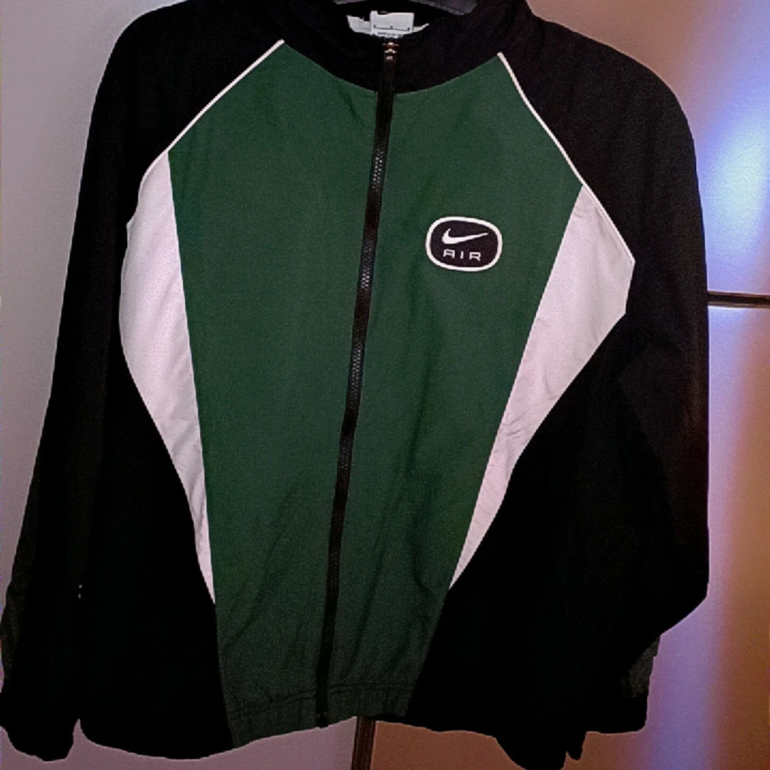 Nike Air vindjacka helt ny st M  