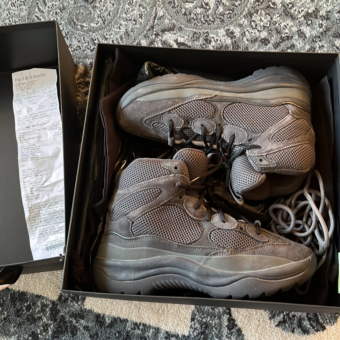 Yeezy Desert Boot Graphite 43