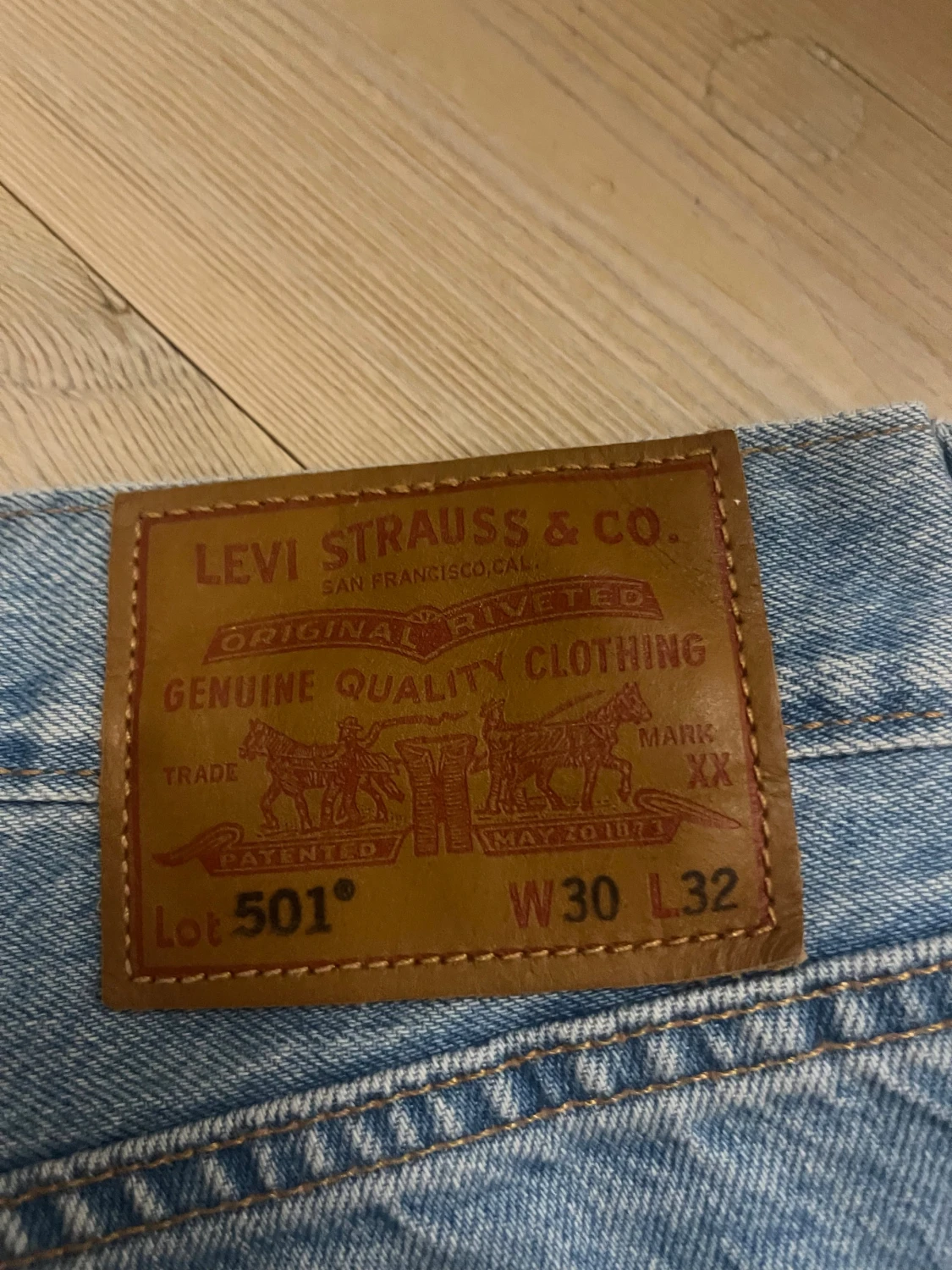 Levi's 501 ljusblå jeans W30 L32 - 3