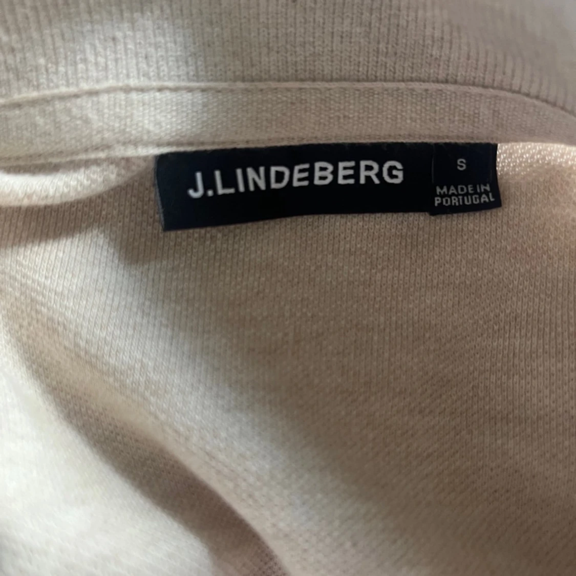 Vit pikétröja från J.Lindeberg - 2