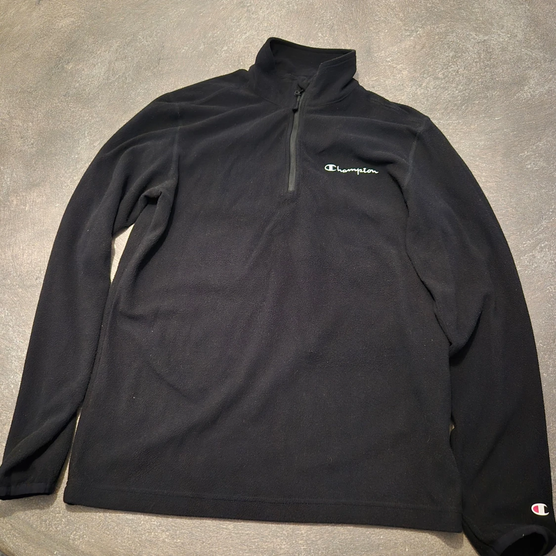 Svart fleece-tröja från Champion