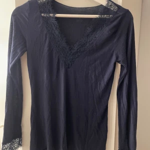 Intimissimi tröja  - Som ny,pris kan diskuteras💗