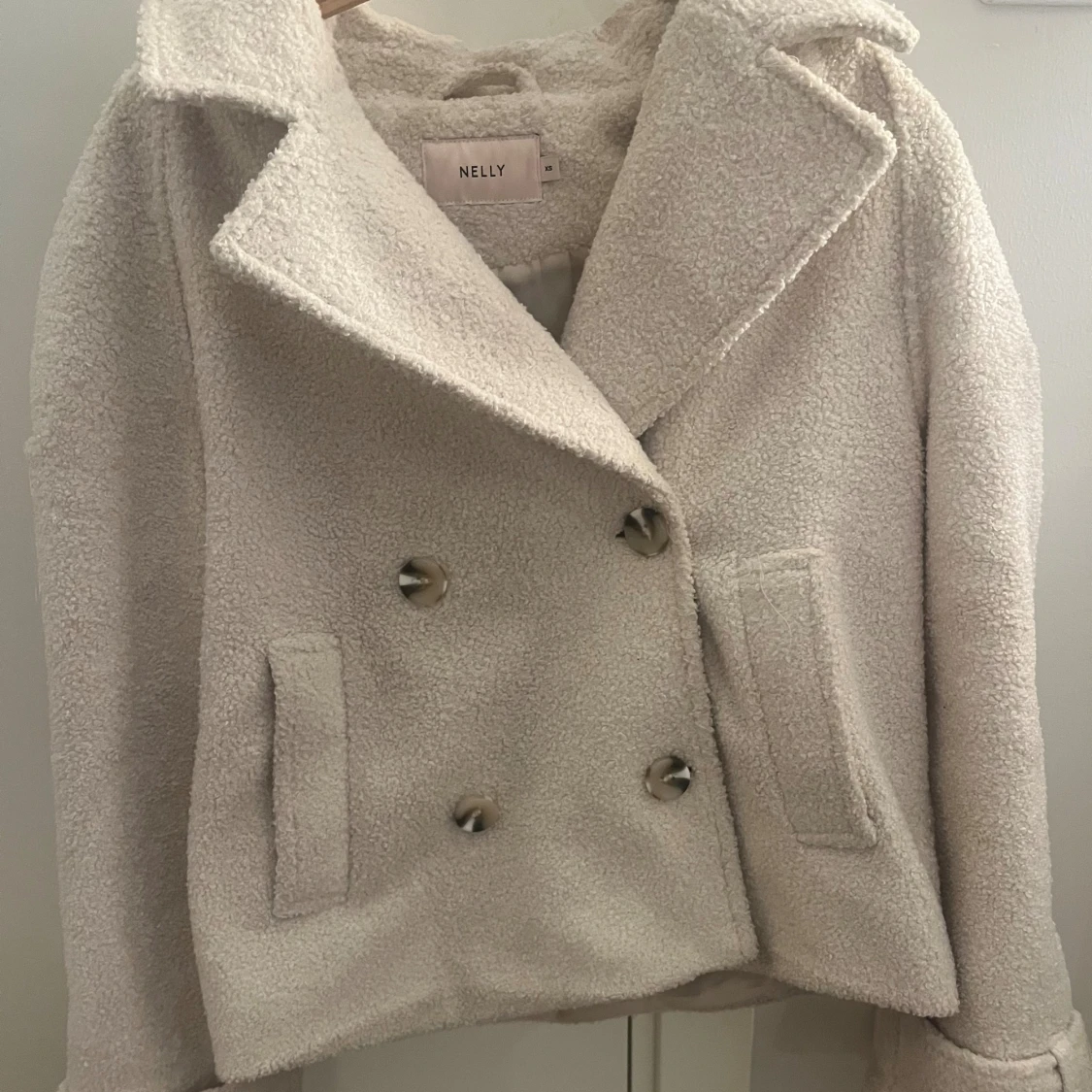 Vit teddyjacka från Nelly XS
