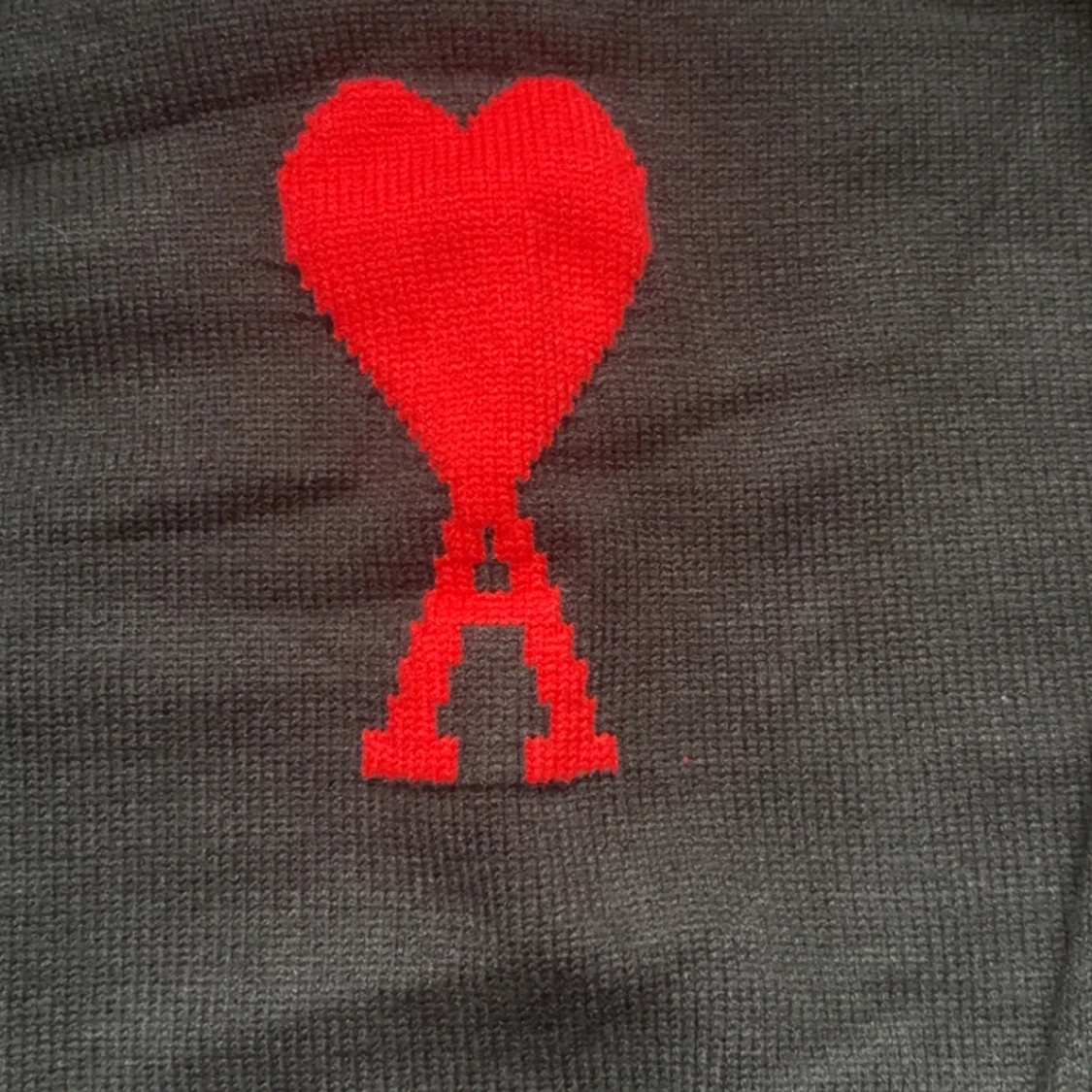 Svart stickad tröja från Ami - 1