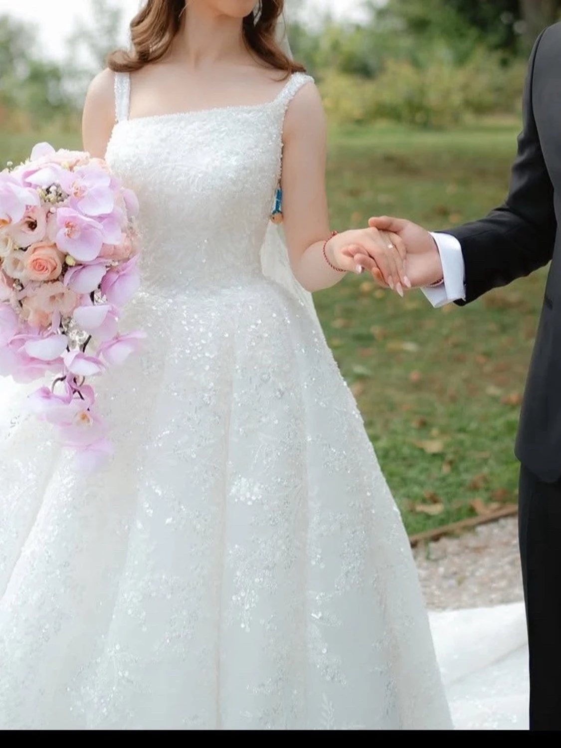 Vit glittrig bröllopsklänning - 2