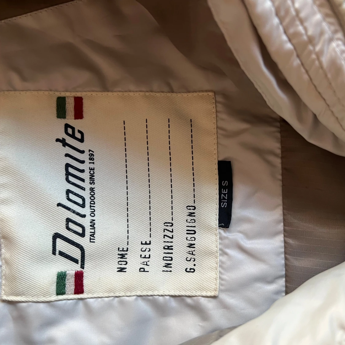 Vit pufferjacka från Dolomite jacka  - 3
