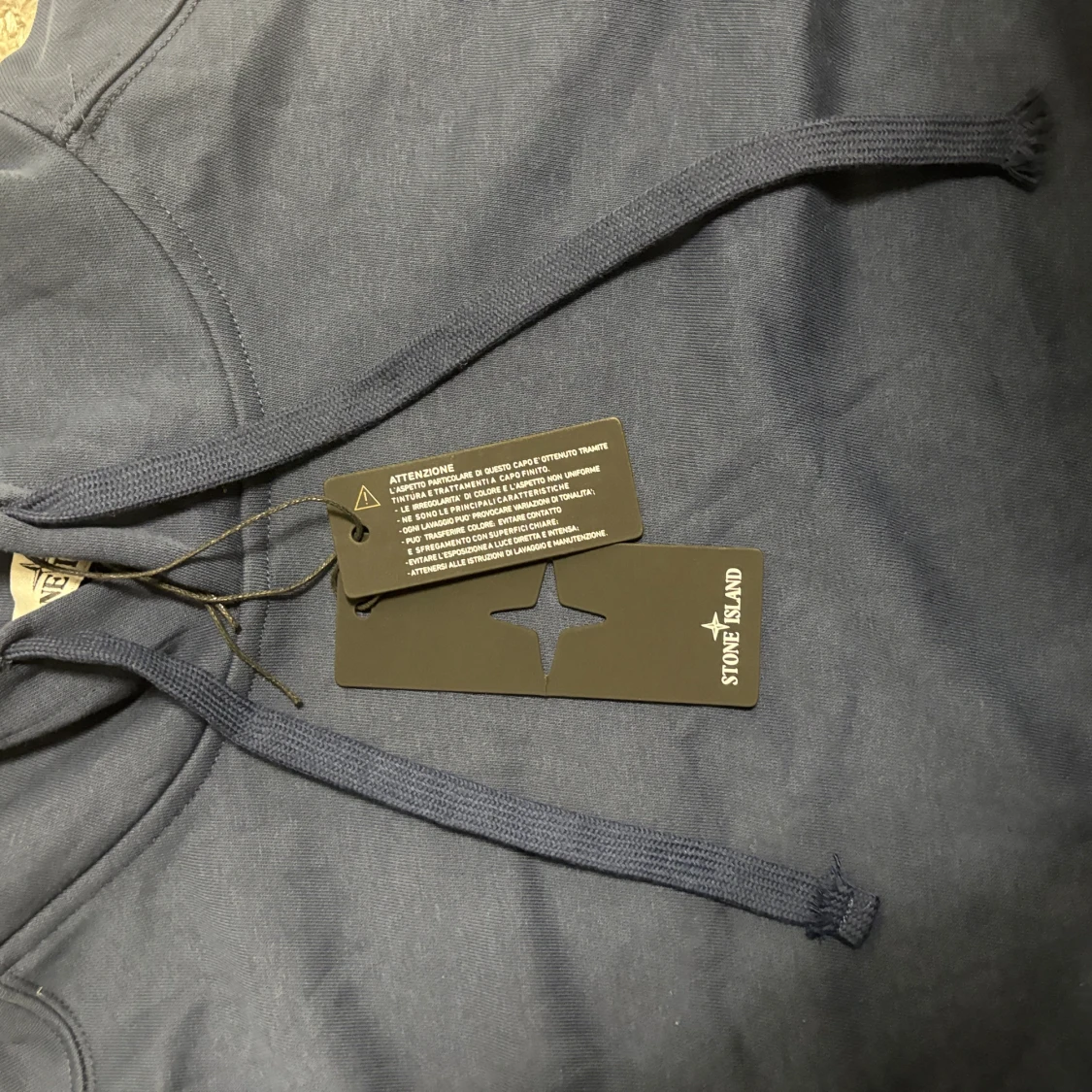 Blå hoodie från Stone Island - 3