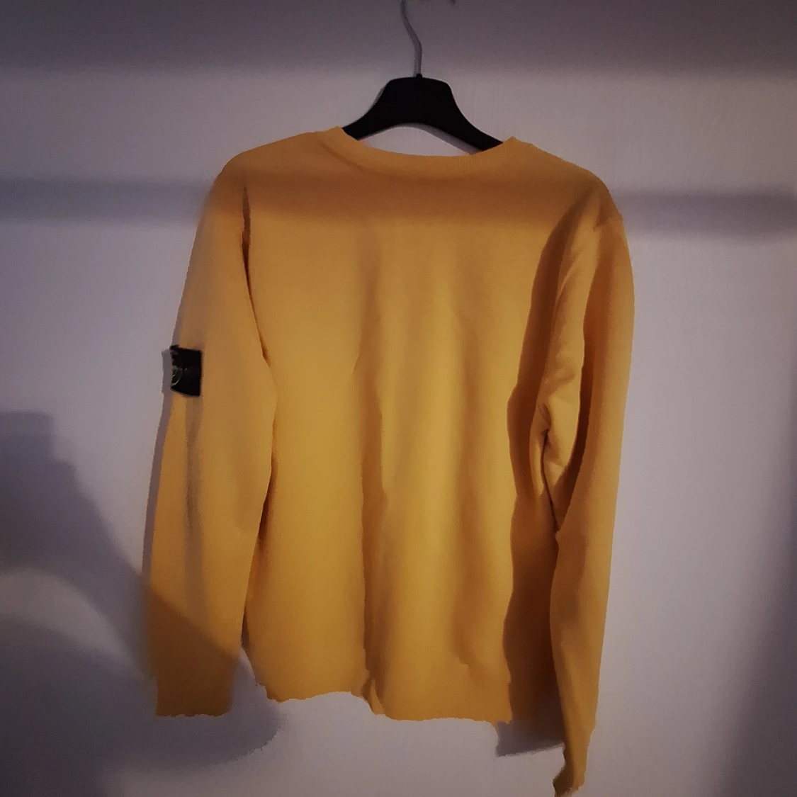 Gul Stone Island sweatshirt L - 1
