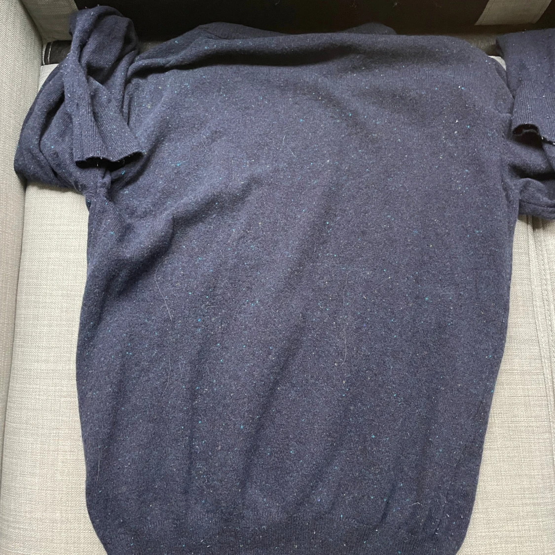 Mörkblå stickad tröja Oscar Jacobson - 1