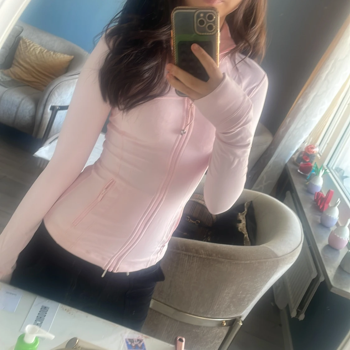 Ljusrosa zip-tröja från Lululemon