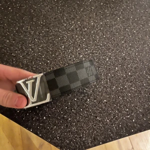 Bälte från välkänt märke  - Snygg 