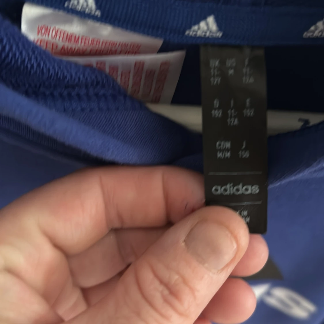 Blå Adidas hoodie med logga - 1